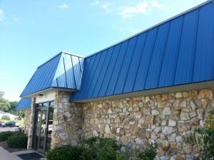 Benefits-of-a-Metal-Roof-300x225